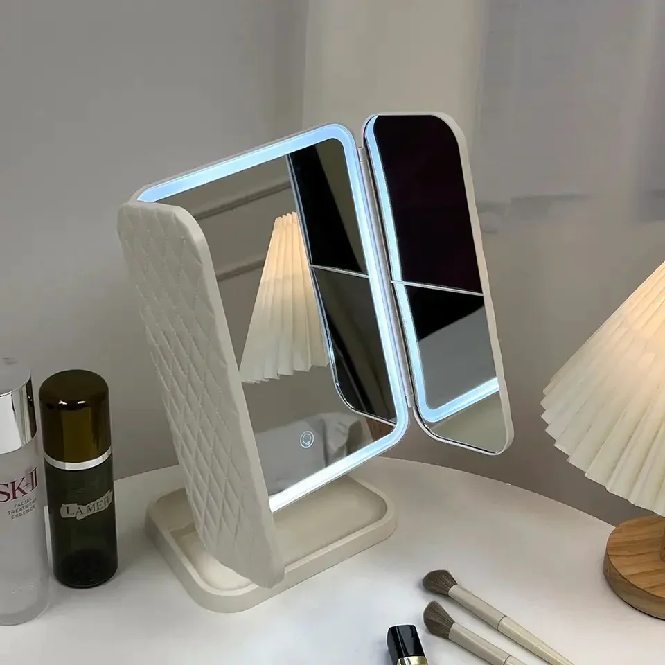 Trifold LED Makeup Mirrors, 180 Degree Rotating Magnifying Glass-مرايا مكياج ثلاثية الطي مزودة بإضاءة LED، عدسة مكبرة تدور بزاوية 180 درجة